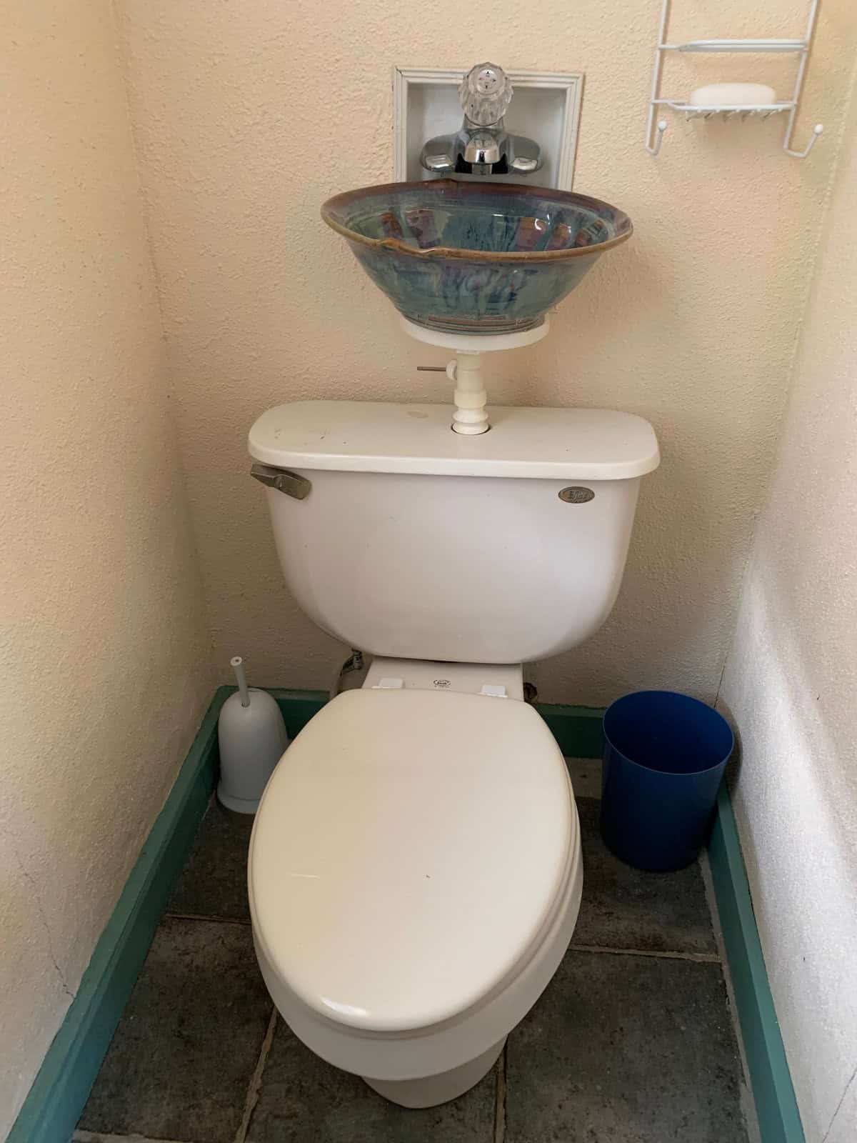made me smile-toilet sink