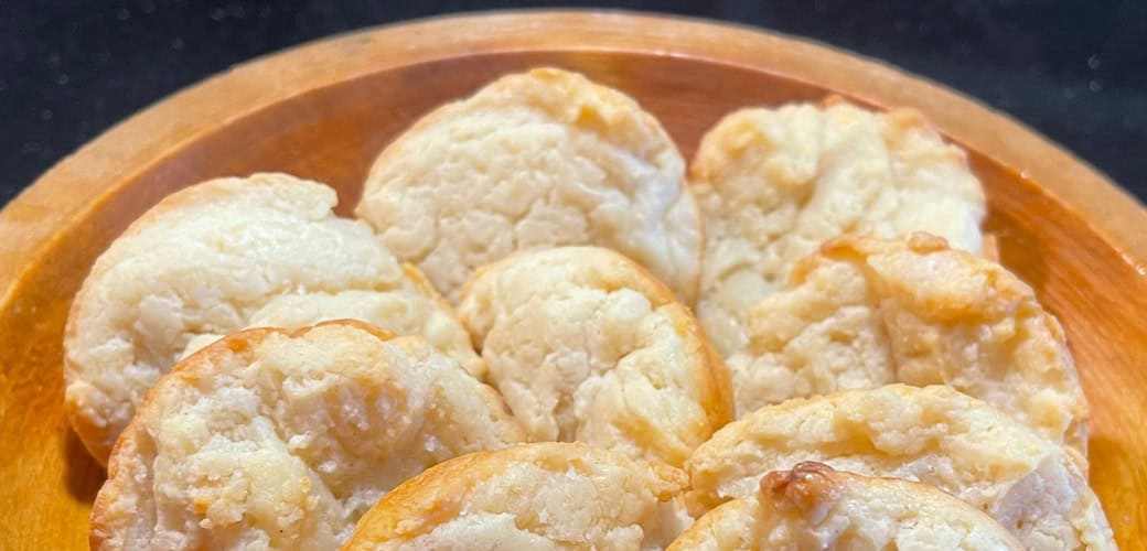 sour cream muffins