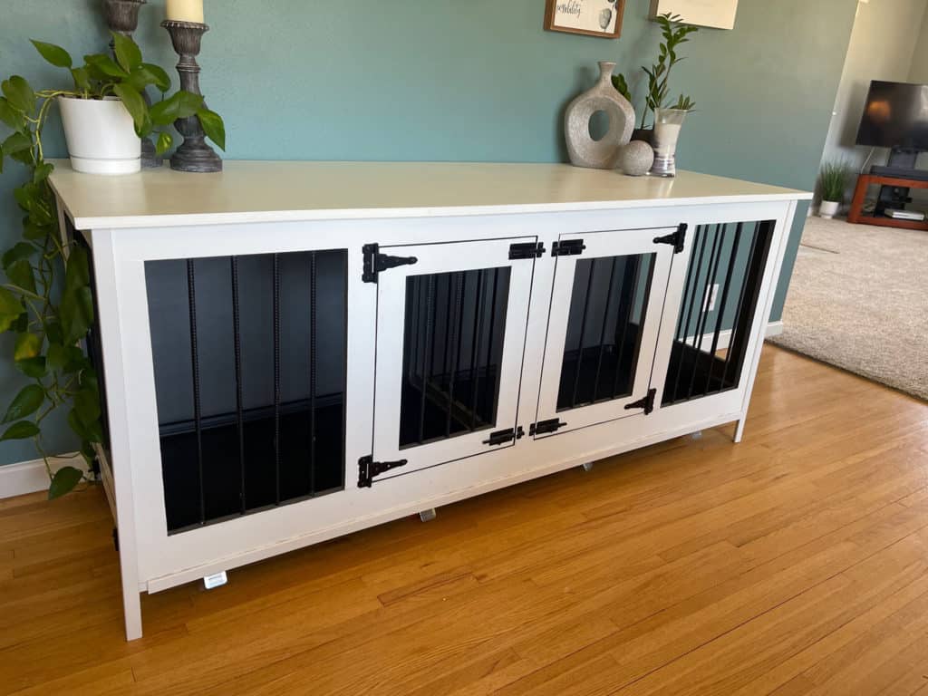 dog kennel