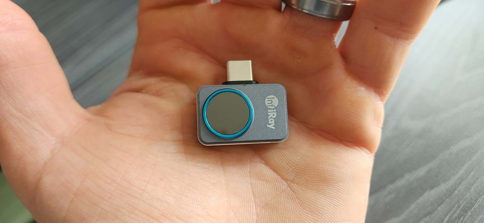 InfiRay P2 Pro in palm
