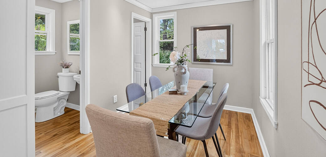 7418 Edgebrook   Slider Dining1