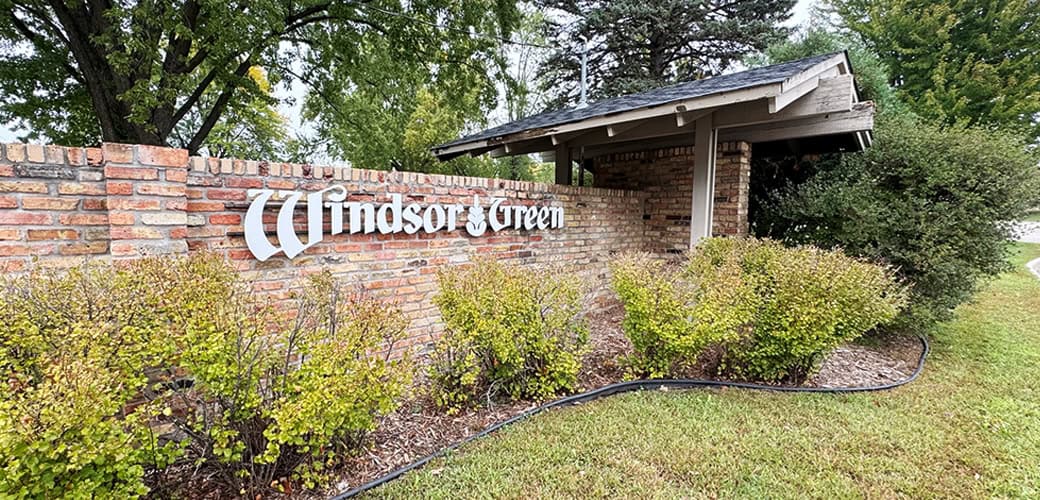 Windsor Green Sign