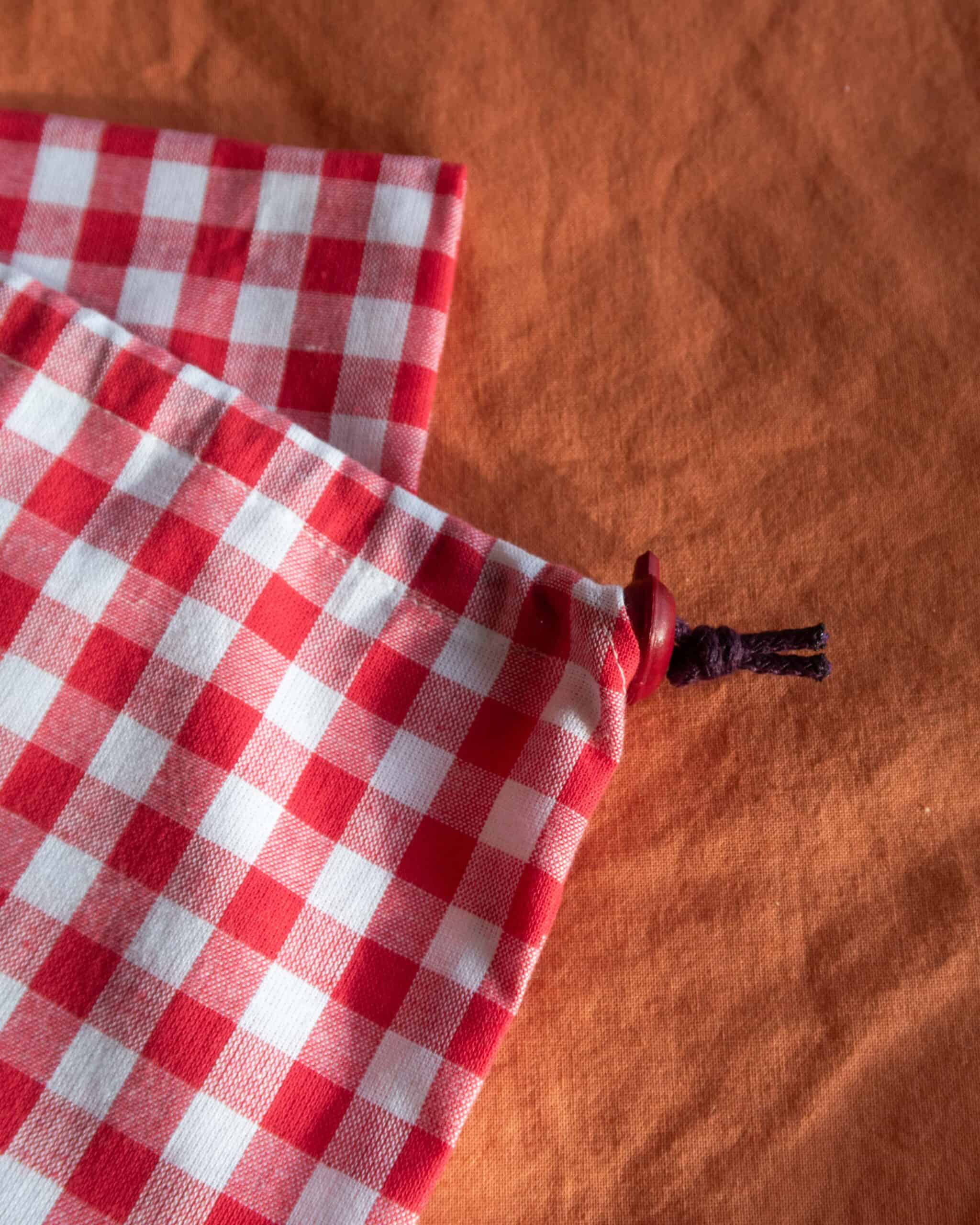 mu checkered bag