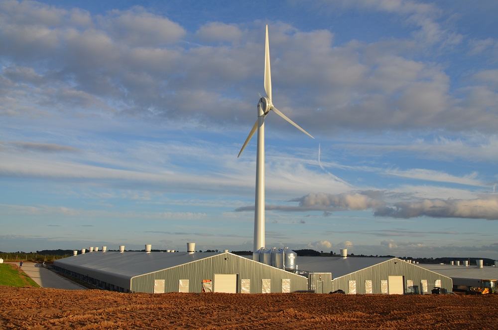 Renewables First &ndash; EWT DW54 500 kW Baulker Farm wind turbine.