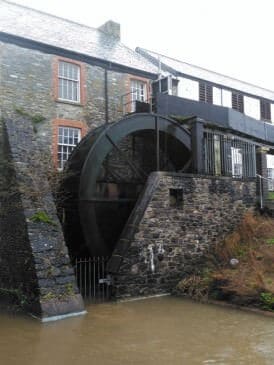 Buckfast waterwheel - Renewables First