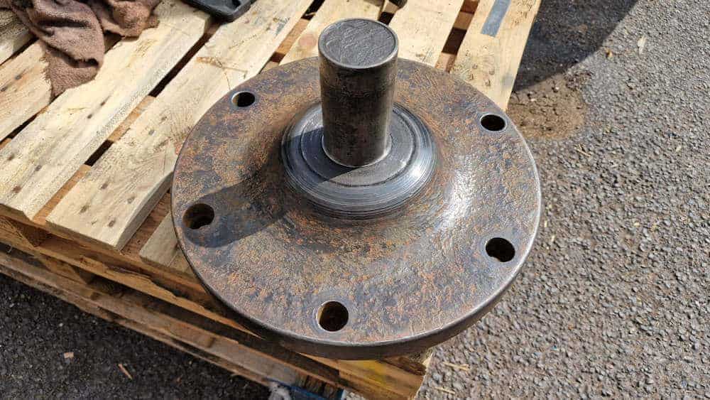 other side of the cleaned stub axle