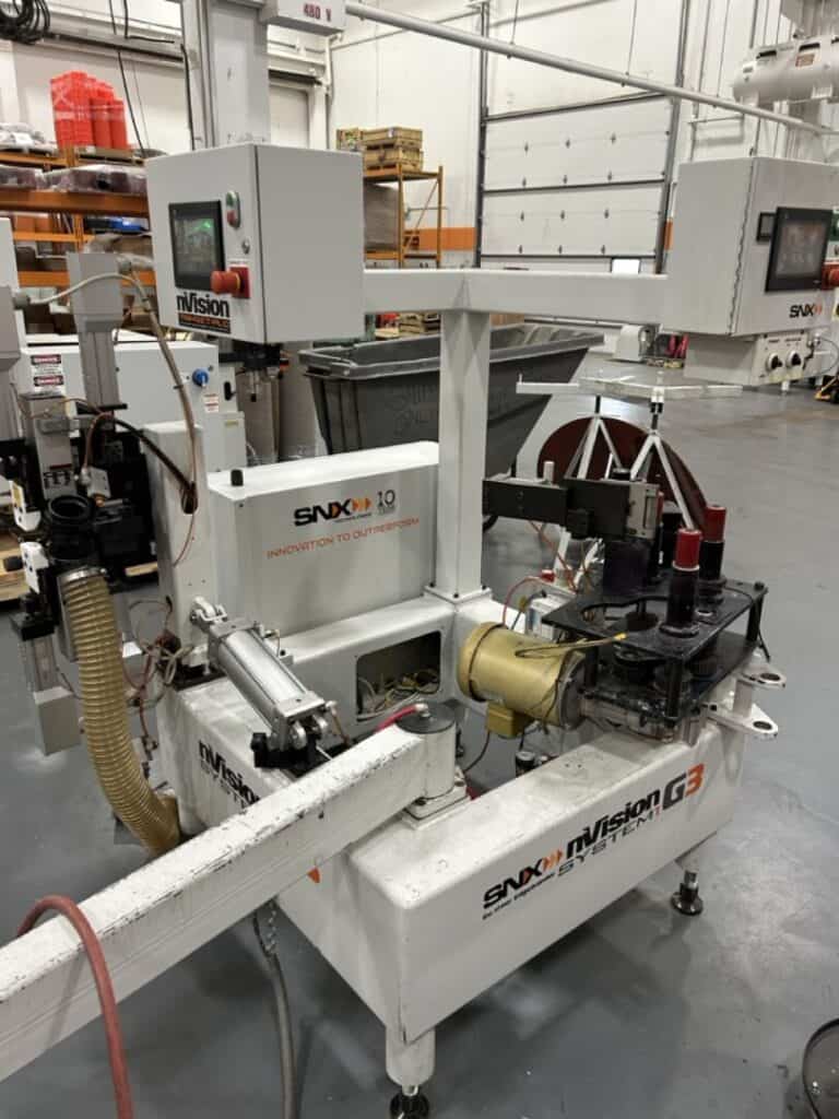 Automatic manufacturing machinery for industrial automation and precision production.