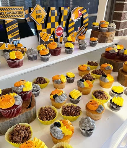 Cupcakes Galore