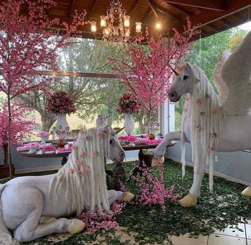 Glamorous Unicorns