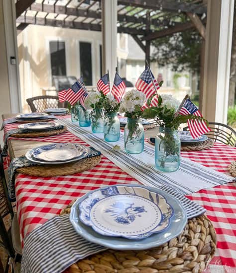 Elegant 4th July Tablescape