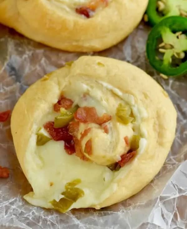 Jalapeรฑo Popper Pinwheels