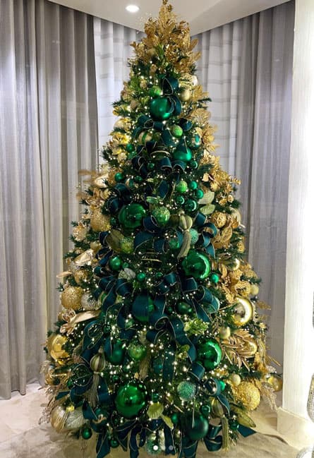 Luxury Green & Gold