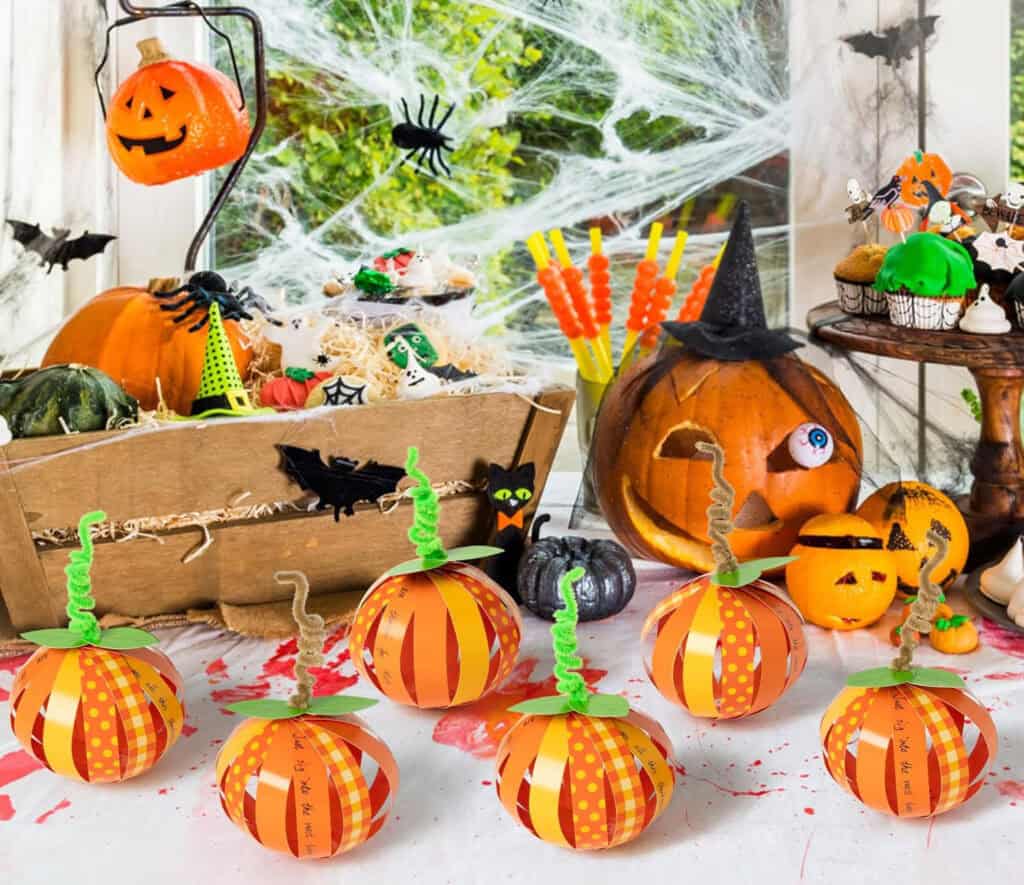Easy Paper Pumpkins