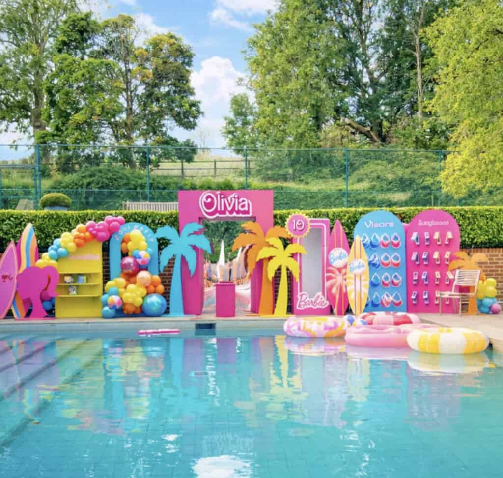 Barbie Pool Party
