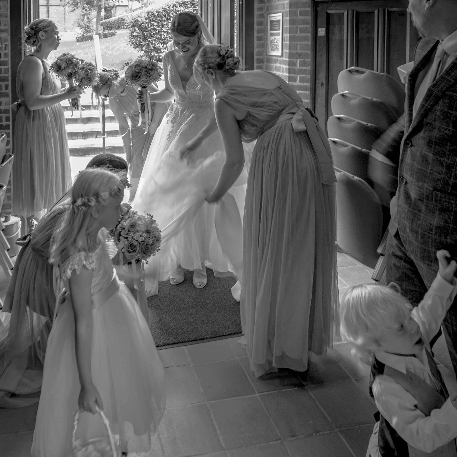 camberwell london wedding photography 24-70 zoom 24.0 mm f_5.6 1_25 s 220 d5 016