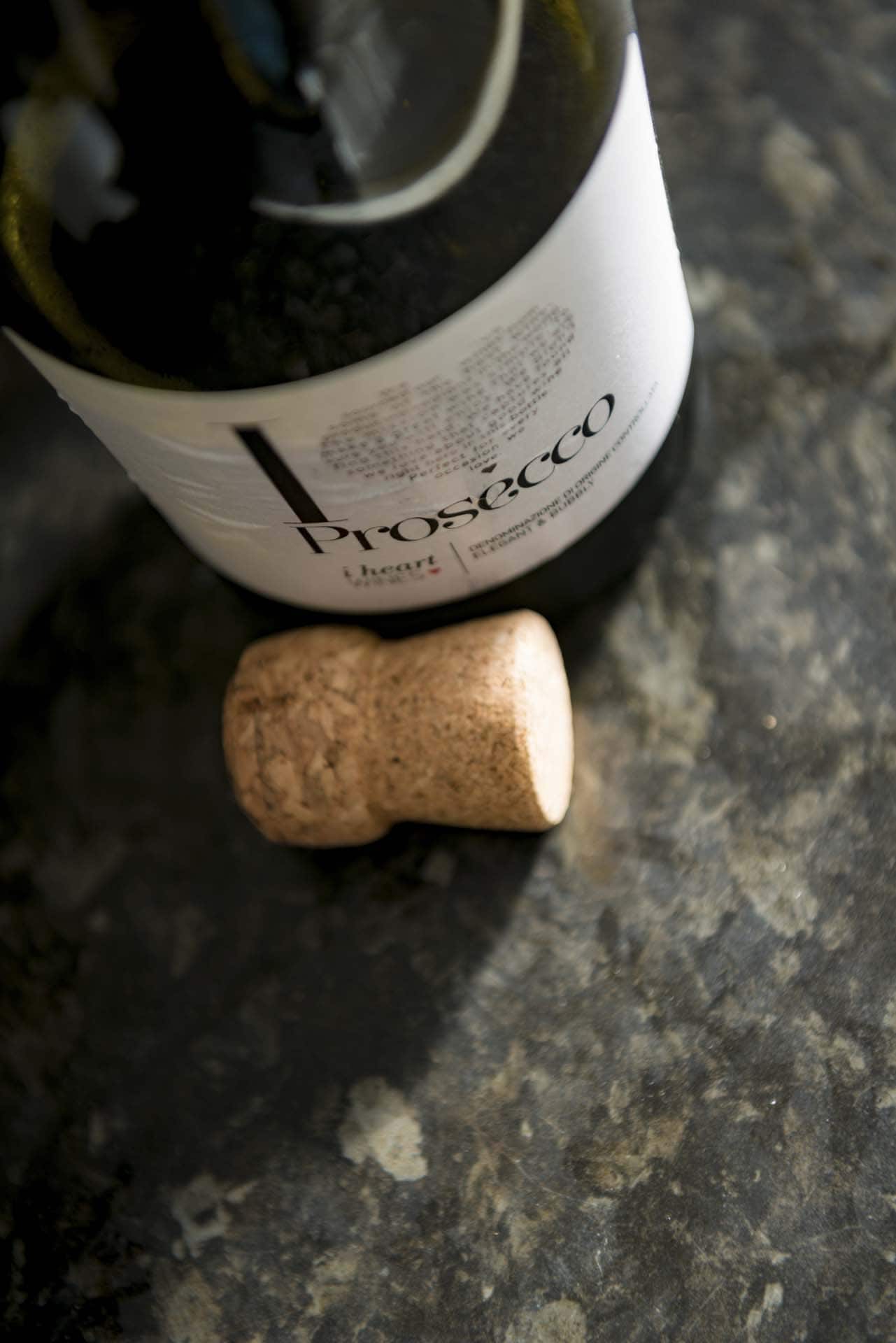 london wedding photographers prosecco bottle camberwell south london 180324 152933
