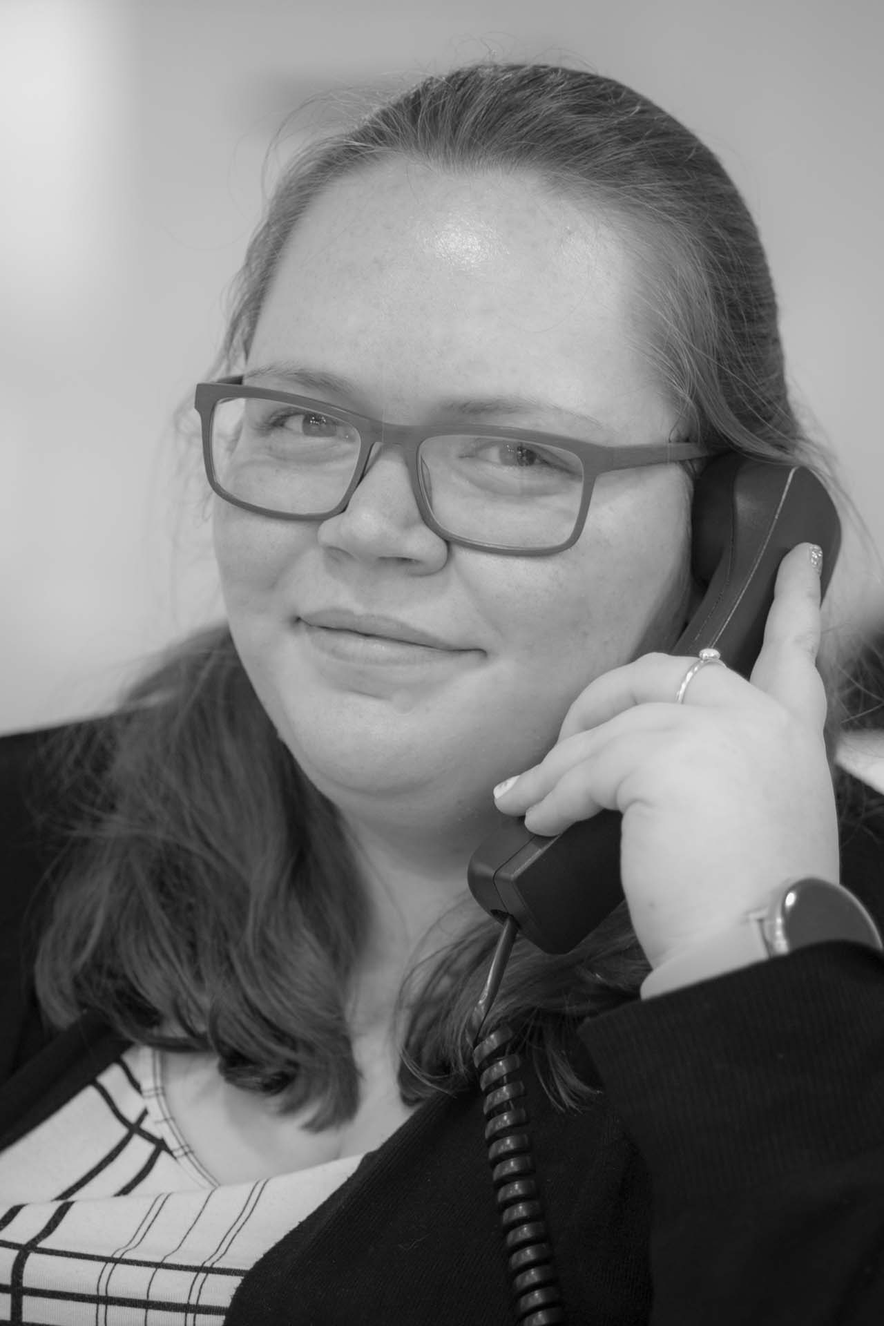 headshots Annabel Affordable Granite sales team headshot photographer