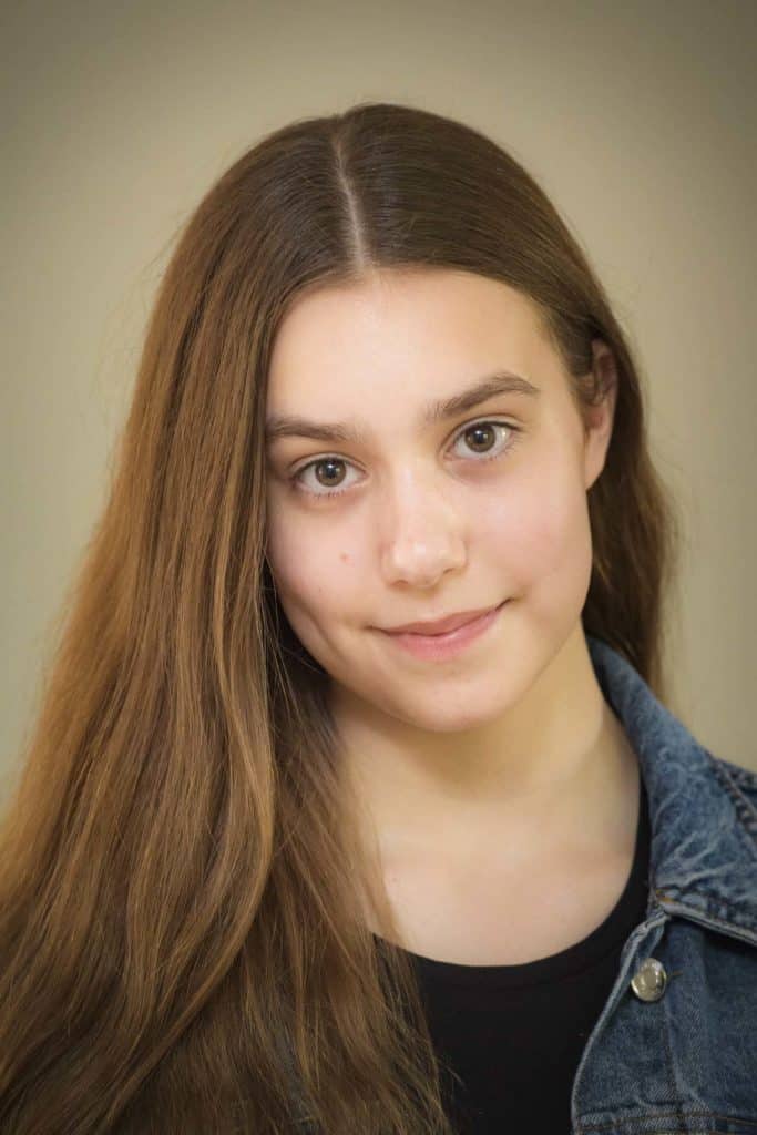 headshots Erin Moir south london headshot photographer