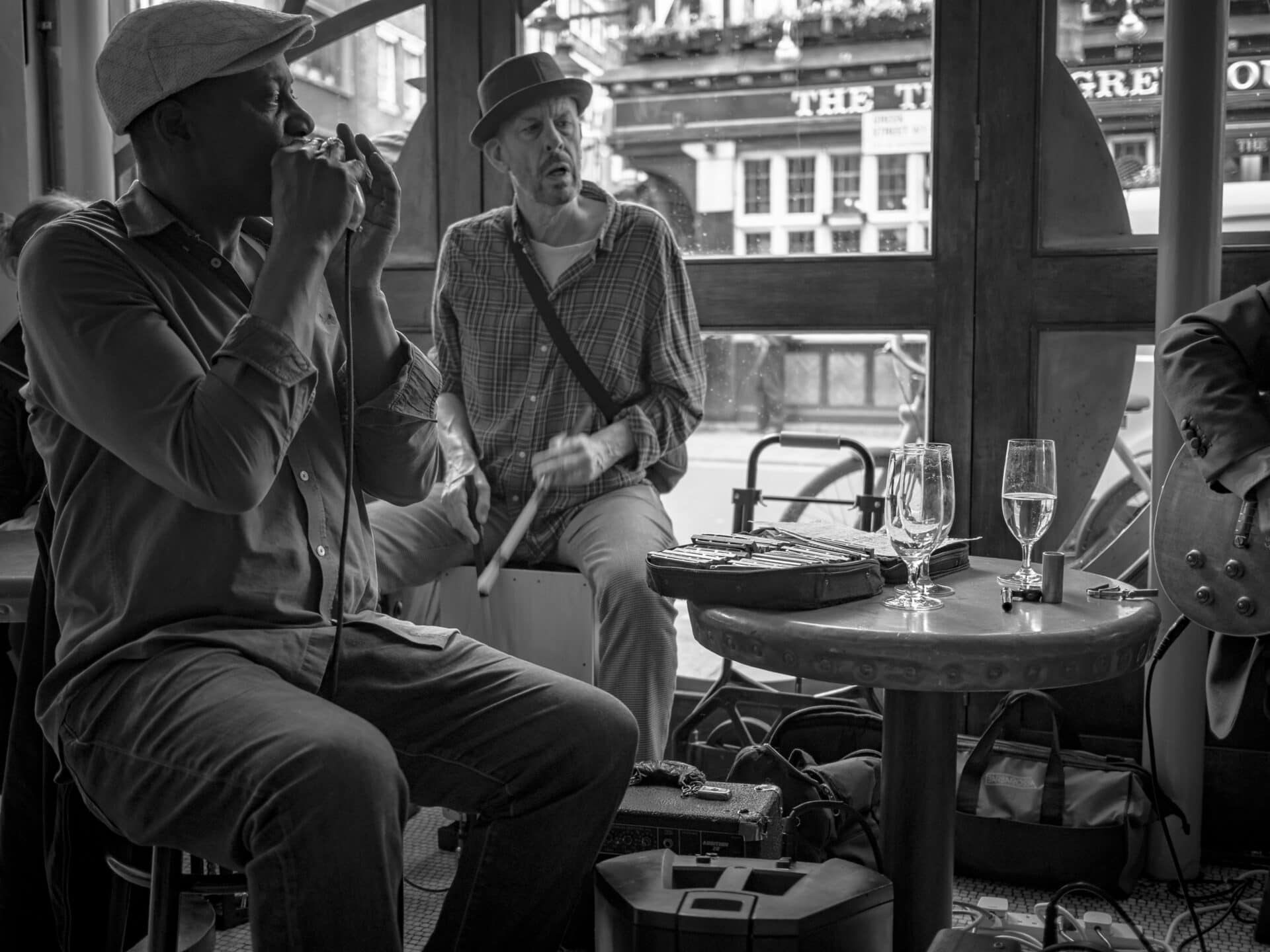 Errol Linton and Hami Lee at cafe boheme 22 September 2023 Kent wedding photographer day off