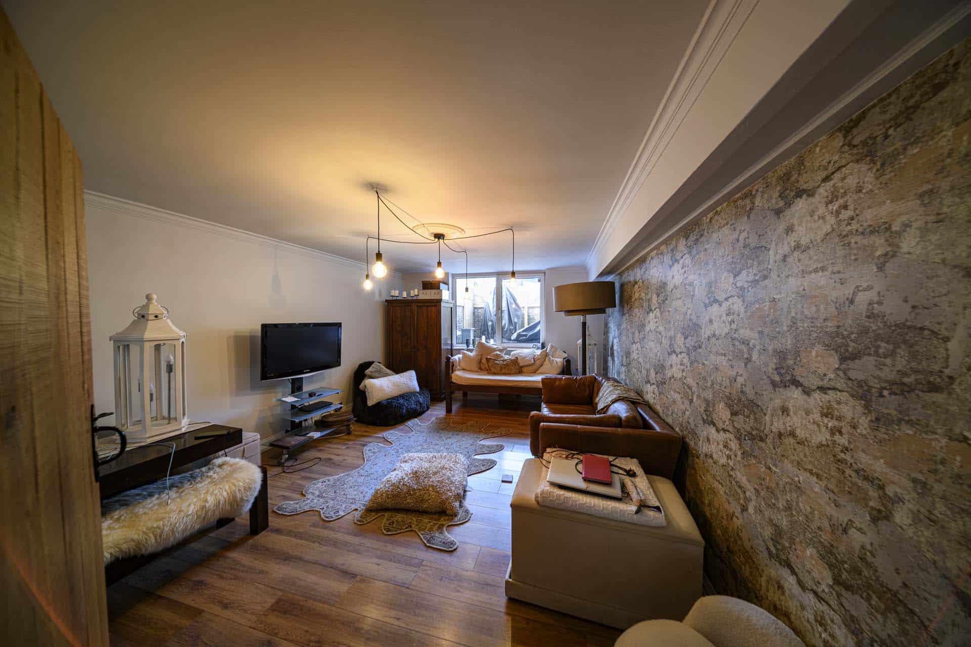 the lounge Bromley area photographer Photographs evidence Chislehurst BR7 Bromley Photographer 093750
