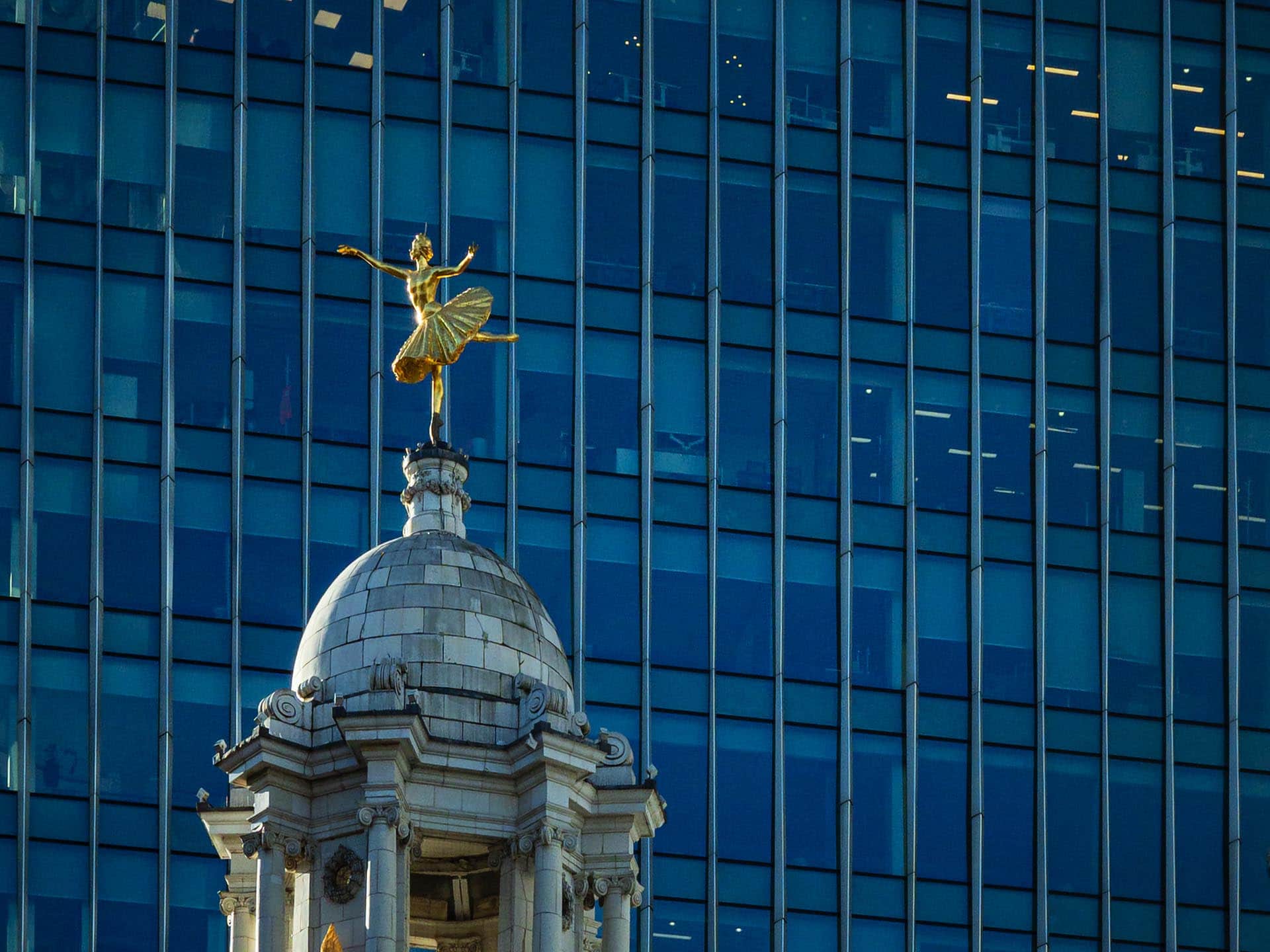 London photographerLumix MFT 20mm holiday tourist camera wedding photographer day off 182639