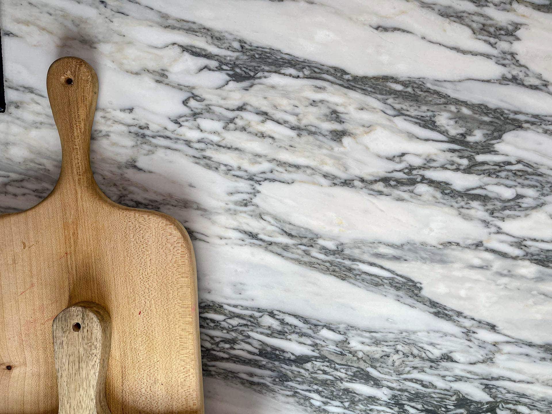 Arabescato Cerviole Honed 20mm Reigate 121401 a