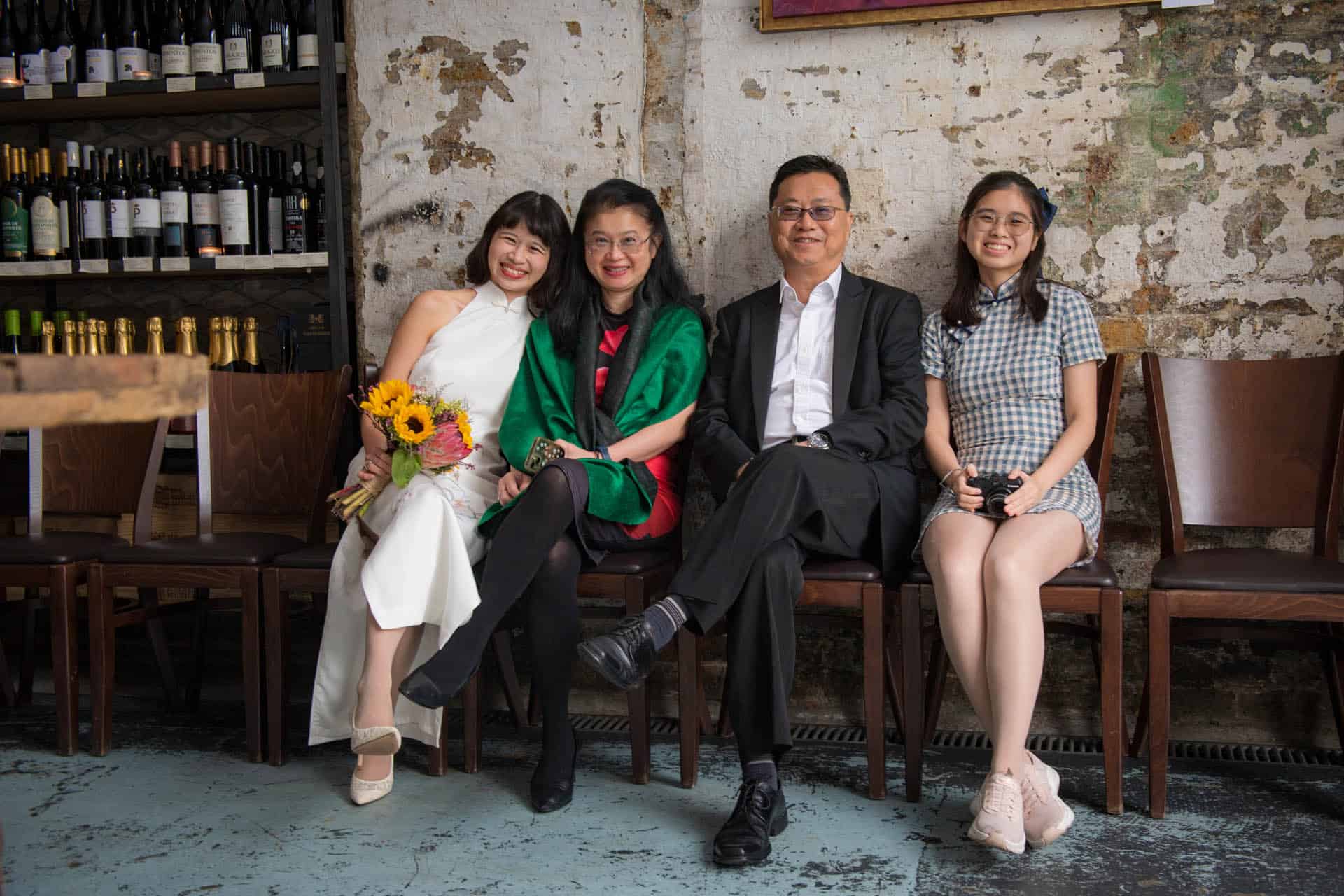 Chelsea Old Town Hall wedding photographer Pedros Wine Bar 113029