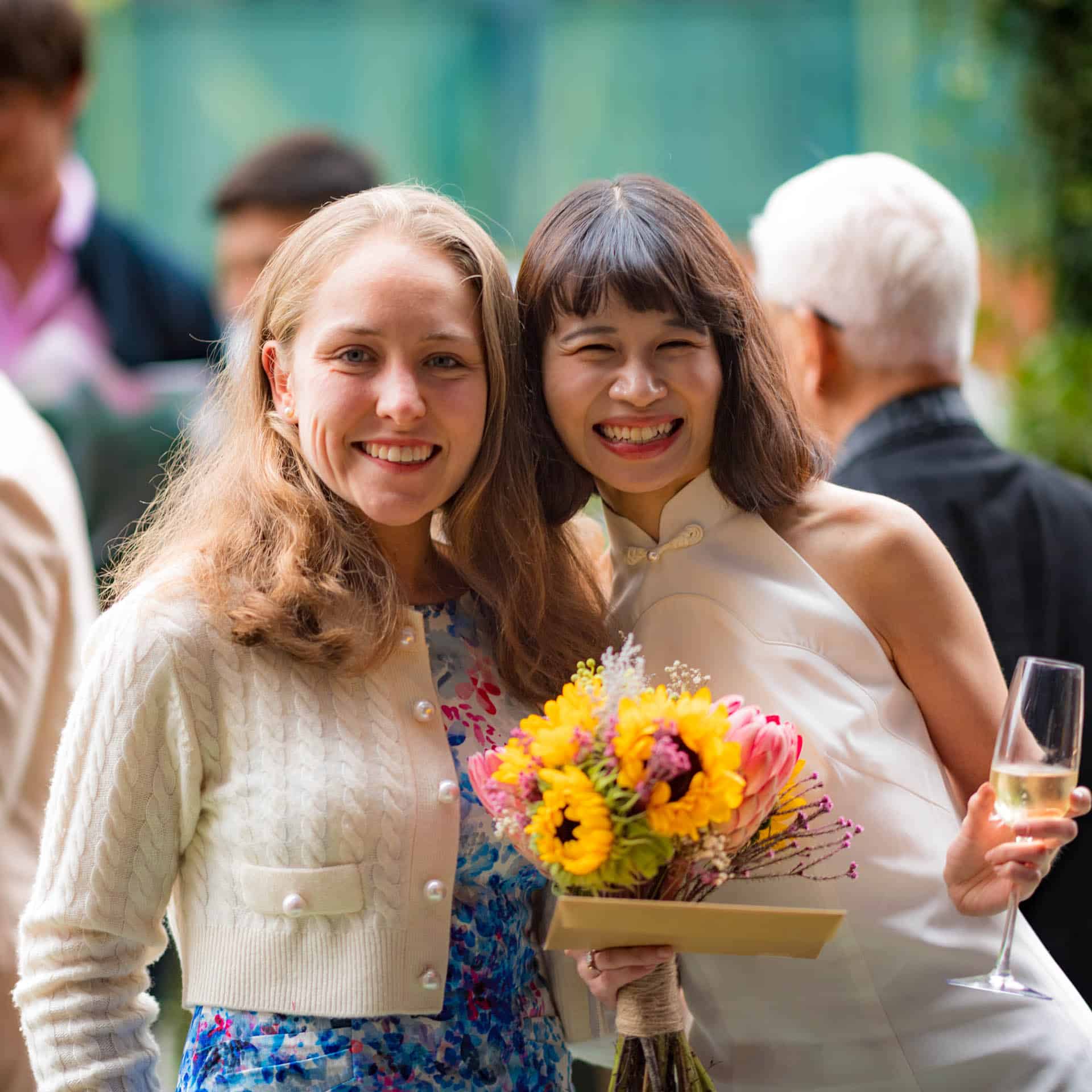 Chelsea Old Town Hall wedding photographer Pedros Wine Bar 120843