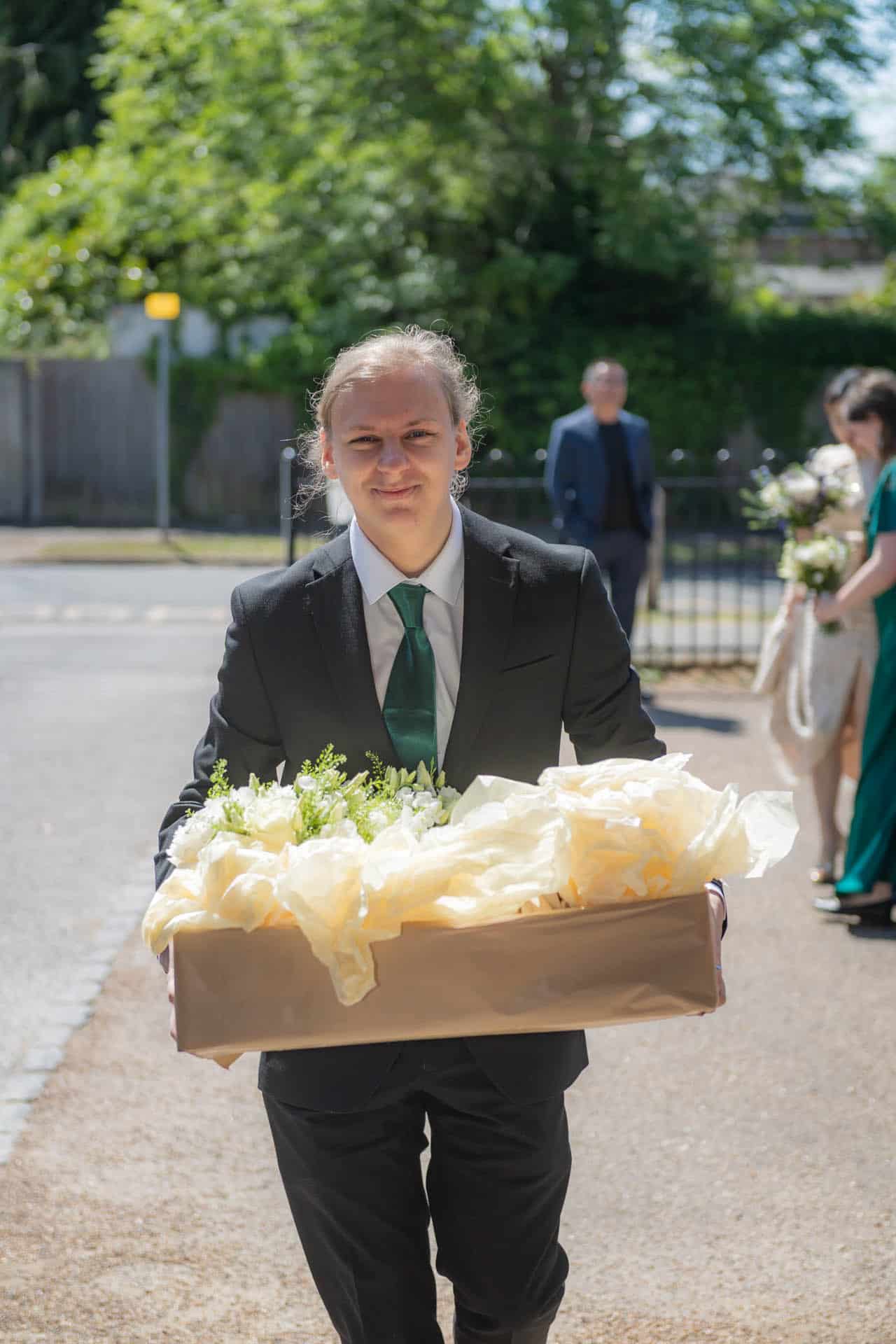Surrey wedding photographer claygate 141020