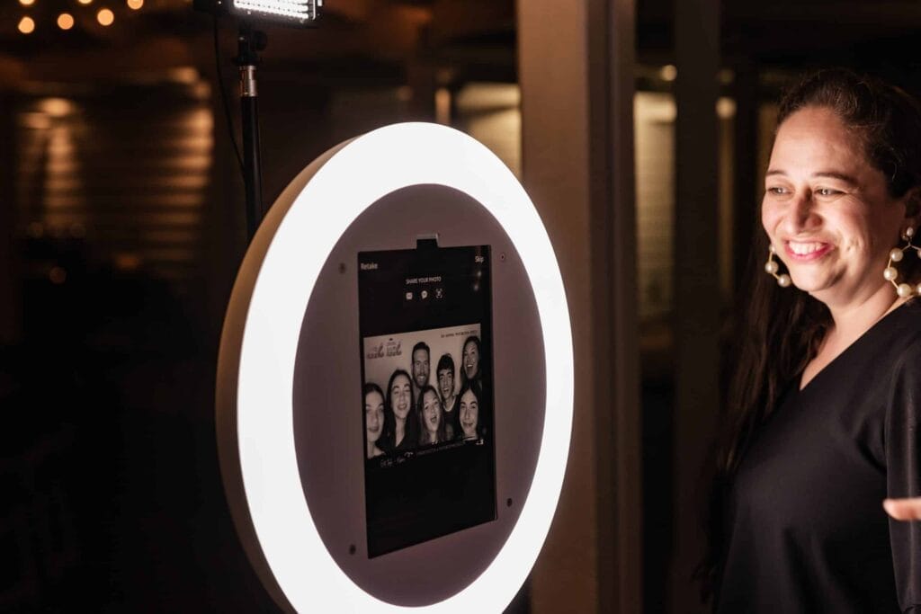Digital Booths Market Poised for Robust Growth, Expected to Reach USD 1149.3 million by 2030
