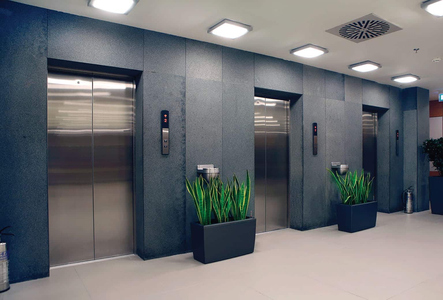 Elevators in Commercial Buildings 1536