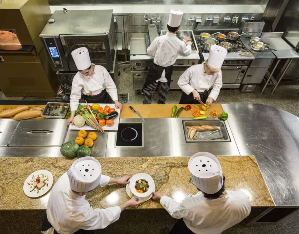 Virtual Restaurant & Ghost Kitchens1