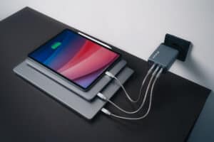 verbatim-lifestyle-pictures-gan-chargers-shooting-november-2023-32205-ab-2