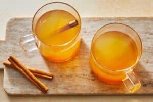 Hot_Apple_Cider_005-55e035667715455d9094bd45cc3d0e4d