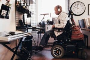 disabled-man-recording-music-GettyImages-640967425-57b760c43df78c8763b67047