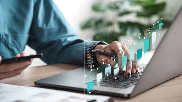Healthcare Finance Solutions Market : Global Key Segments and Revenue Insights (2025-2035)