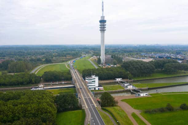 North America Netherlands Data Center Market Analysis: Trends, Opportunities, and Forecast