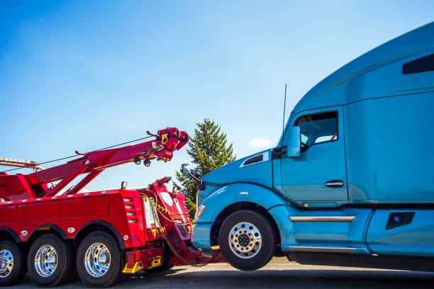 Singapore Tow Tractor Market Analysis: Trends, Opportunities, and Forecast