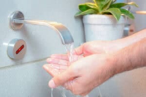 u61-Automatic-Faucets