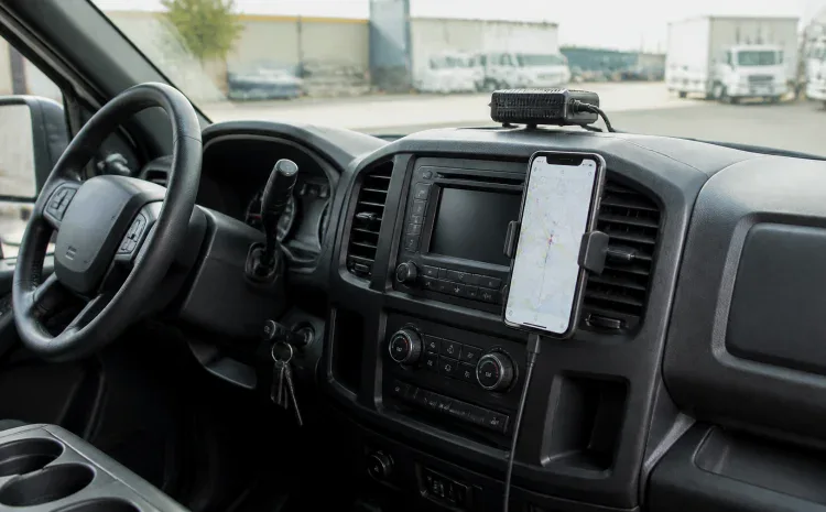  The Commercial Fleet Owner’s Guide to GPS Tracking, ELDs, and Cell Boosters: Protecting Your Calgary Business