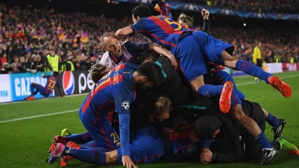 دوري أبطال أوروبا: قرعة دور الستة عشر توقع ليفربول أمام لايبزيغ وبرشلونة في مواجهة باريس سان جيرمان.