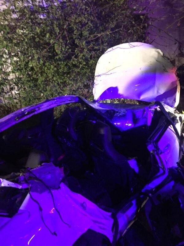 حادث مروع على اوتوستراد الكرنتينا وفاة فتاة وجرح إثنتين