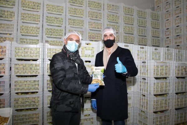 رئيس إيدال جال في مصنع رقائق التفاح المجففة في جزين: المشروع وجه من أوجه الصمود للبنان