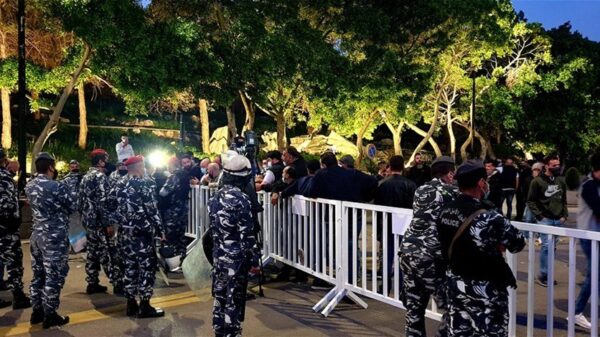 لبنان إلى «منحدر» جديد وتحذيراتٌ من مرحلة أكثر كارثية