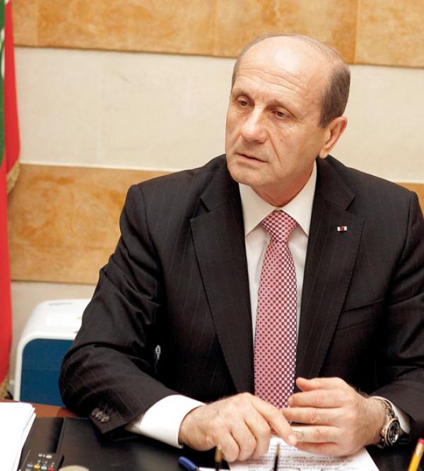 مروان شربل: لا توجد كيميا بين عون والحريري