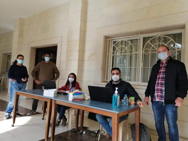 مستشفى رزق أجرى 115 فحص دم مجانيا في بشمزين