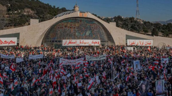 مطالبة مارونية بالرد على «افتراءات إيرانية»