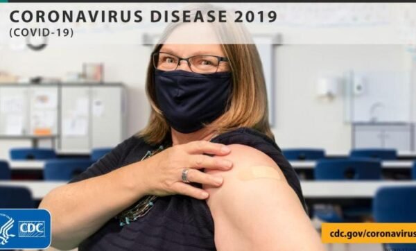 مديرة CDC تحذر من هلاك وشيك بسبب كورونا 1 مديرة CDC تحذر من هلاك وشيك بسبب كورونا