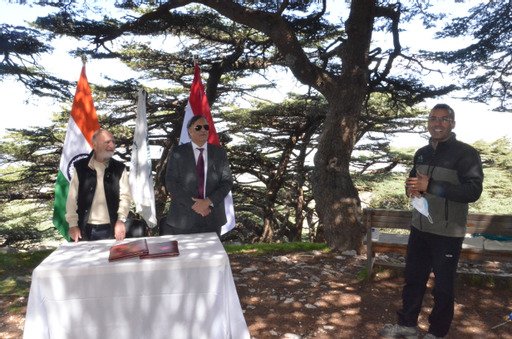 توقيع اتفاقية تعاون بين السفارة الهندية ومحمية أرز الشوف