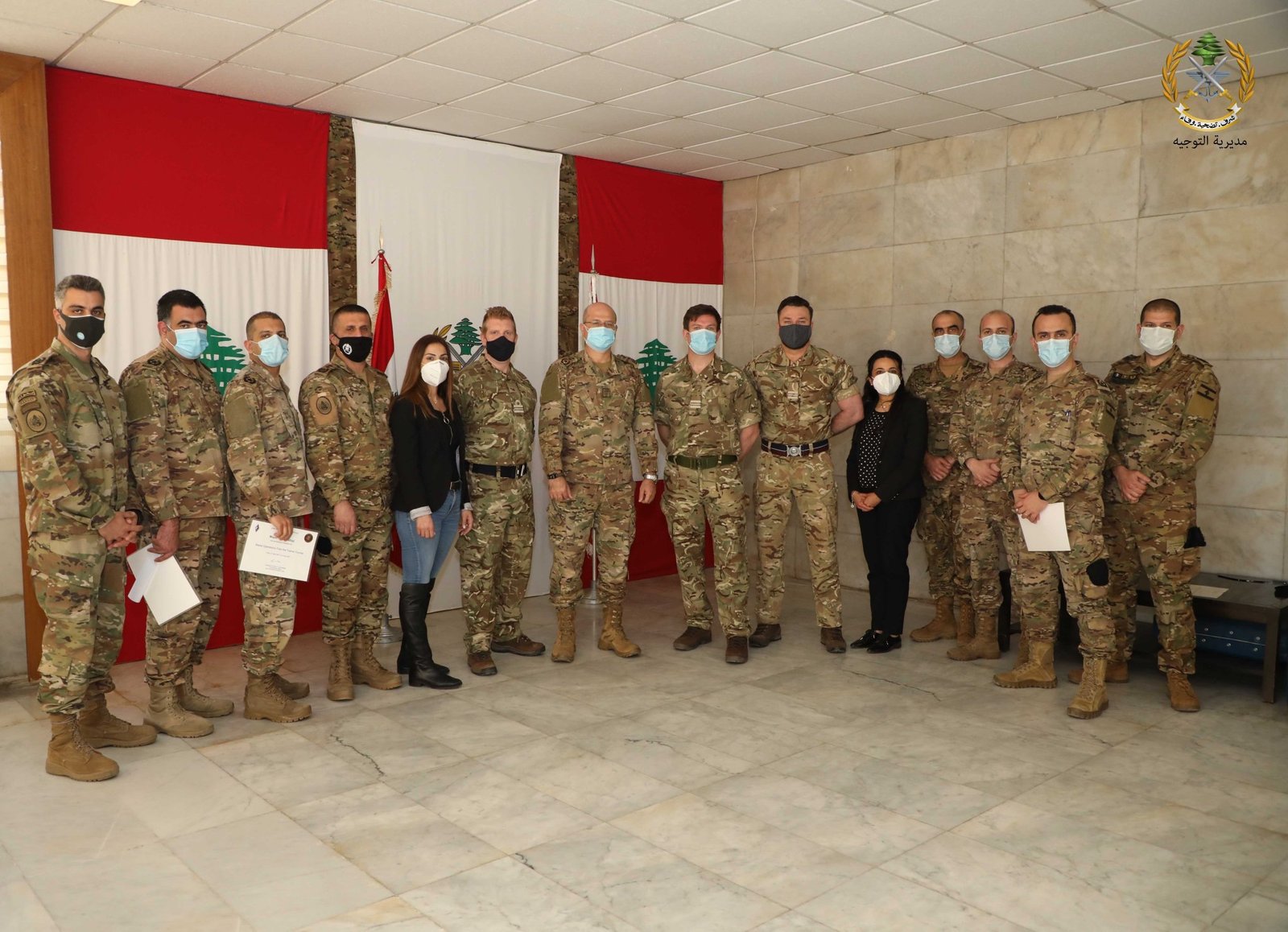 ‏بالصور: تخريج ضباط في مجال الاعلام العسكري بإشراف فريق تدريب بريطاني